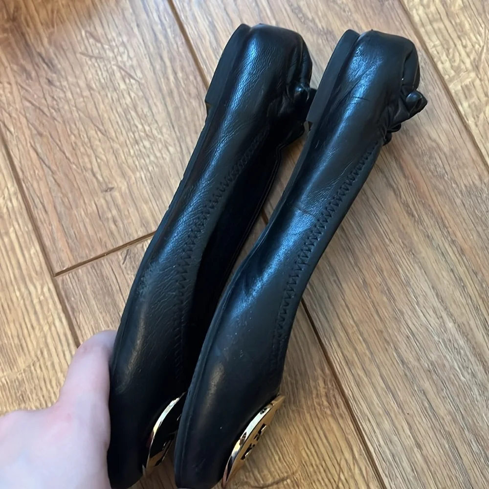Tory Burch Reva Black Gold Leather Ballet Flats Classic Ballet Flat